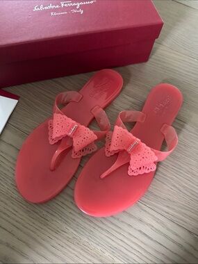 Salvatore Ferragamo Coral Pink Jelly Bow Flip Flops